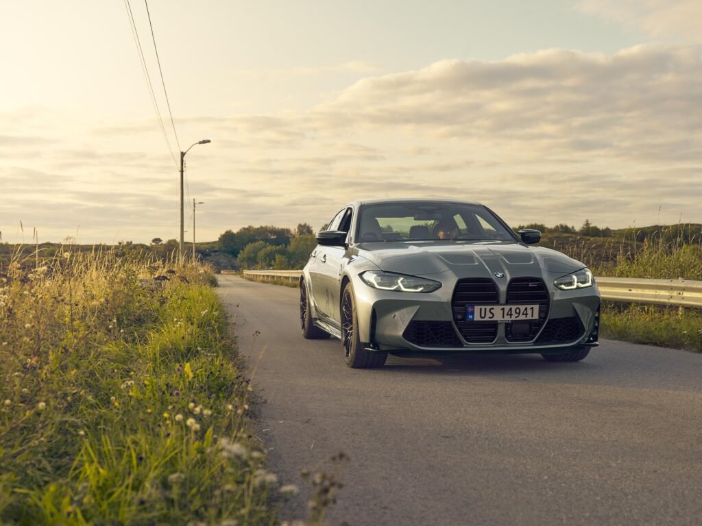 BMW M4 2025